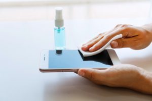 روش ضد عفونی گوشی همراه | موبایل راهکار